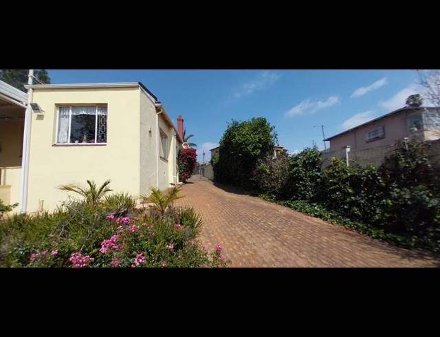 3 BEDROOM HOUSE FOR SALE IN PRIMROSE